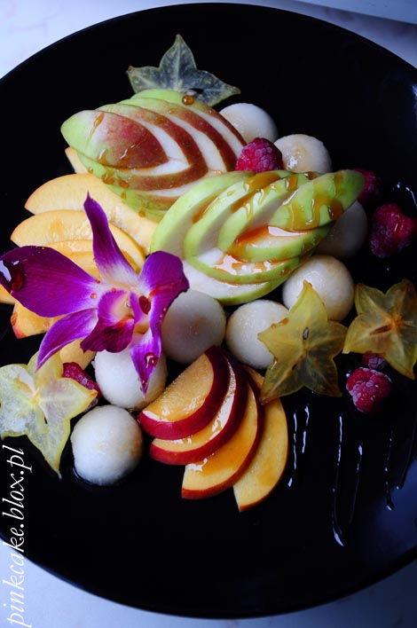 sałatka owocowa z syropem klonowym, fruit salad with maple syrup